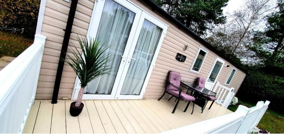 5 Geranium, Holiday Home In Oakdene Forest Park Ferndown Bagian luar foto